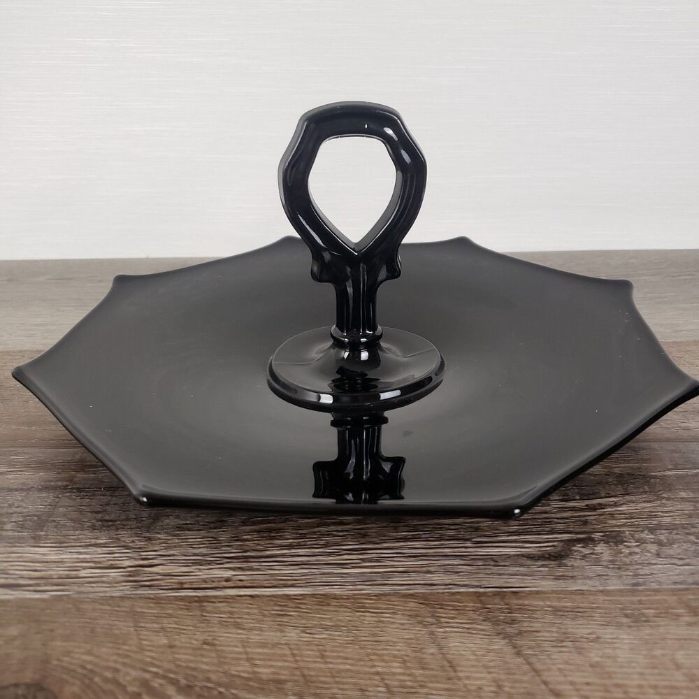 VTG Black Glass Scallop Edge Handled Tidbit Tray 11” Gothic MCM Halloween